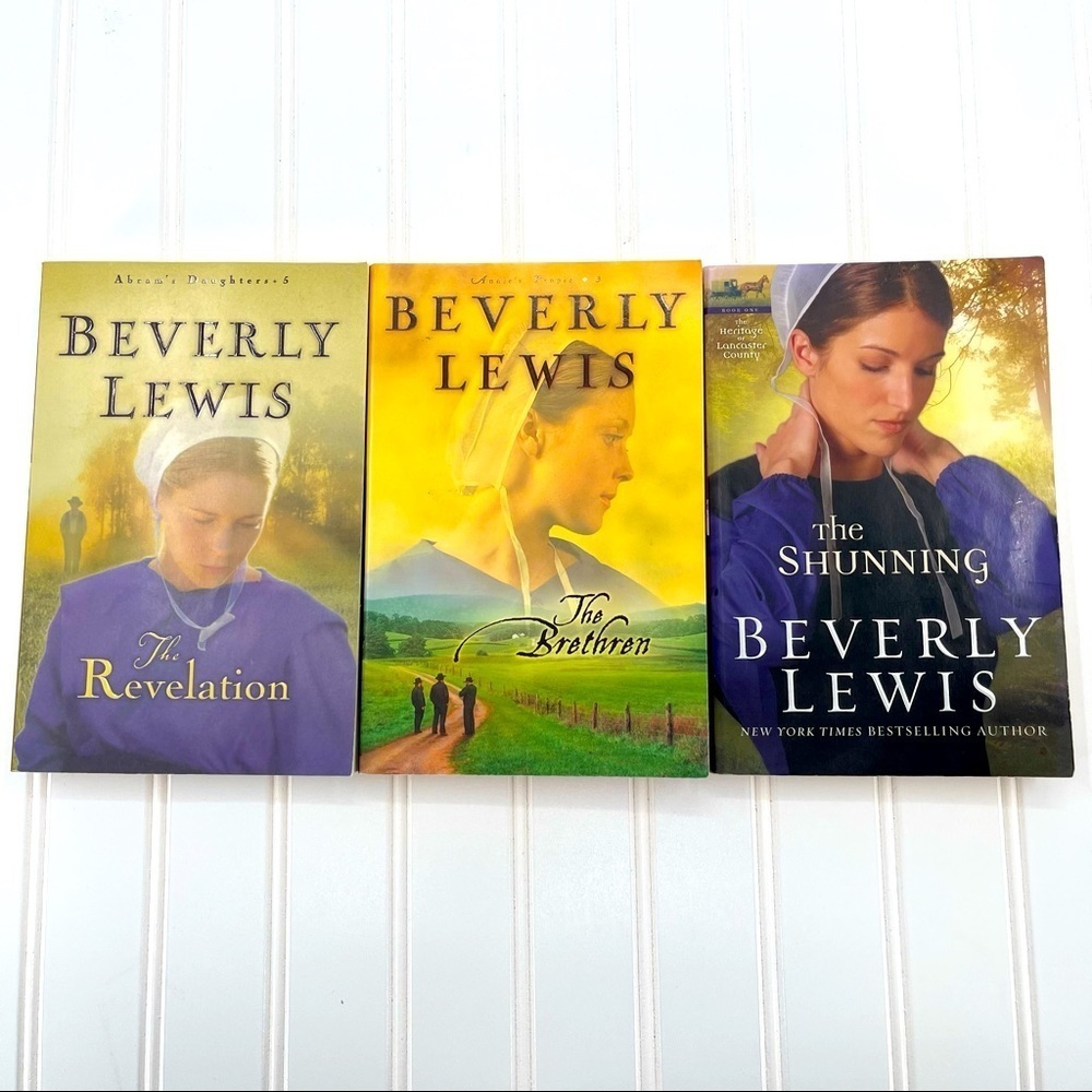 Beverly Lewis Set of 3 Softcover Books